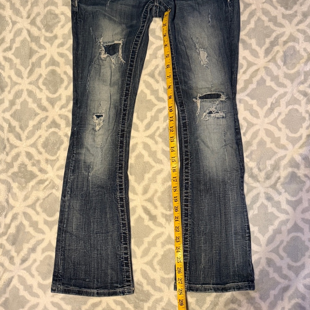 Women's Miss Me Jeans - Picture 7 of 7